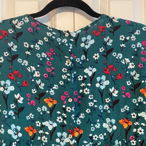 Green with flowers frill Zara blouse - Picture 5 of 7